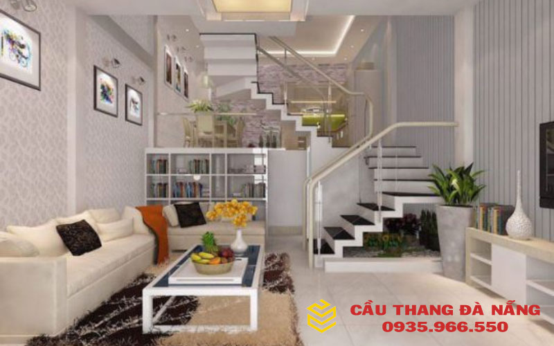 Mẫu cầu thang gỗ đẹp âm tường và mẫu cầu thang đơn giản cho nhà ống