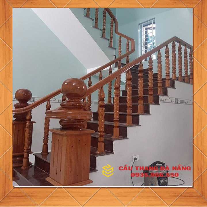 Mẫu cầu thang gỗ đẹp Đà Nẵng