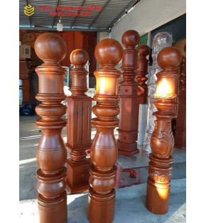 Trụ gỗ xoan đào tròn trơn